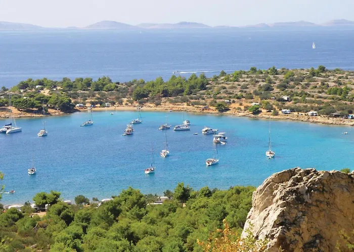 Awesome In With Wifi Hébergement de vacances Tisno